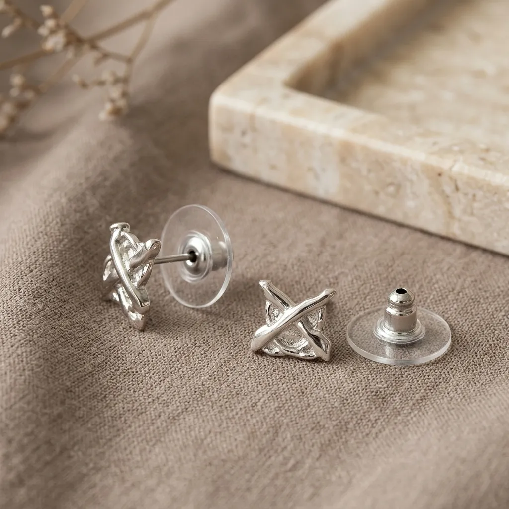 [H111] ARETE  DE CARABINA CON AGUJA DE PLATA COLOR PLATA